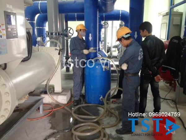 Bảo dưỡng sửa chữa hệ thống Chiller tại công ty Synopex - KCN Quang Minh, Mê Linh, Hà Nội.